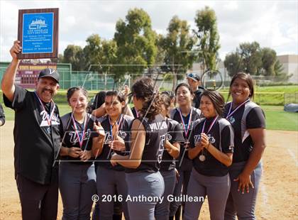 Thumbnail 3 in Vaughn vs. View Park (CIF LA City Section D4 Final) photogallery.