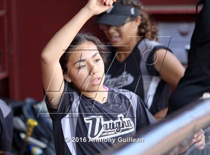 Thumbnail 3 in Vaughn vs. View Park (CIF LA City Section D4 Final) photogallery.