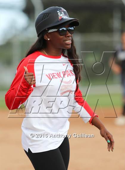 Thumbnail 2 in Vaughn vs. View Park (CIF LA City Section D4 Final) photogallery.