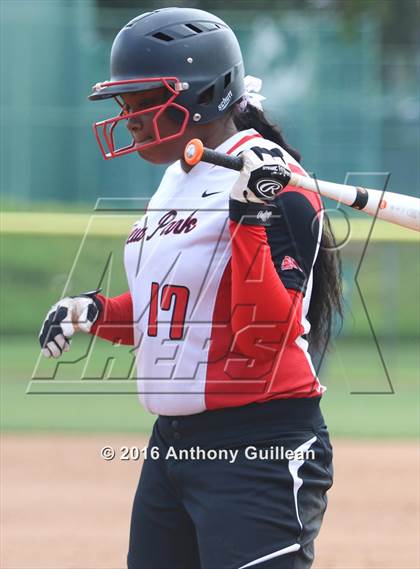 Thumbnail 1 in Vaughn vs. View Park (CIF LA City Section D4 Final) photogallery.