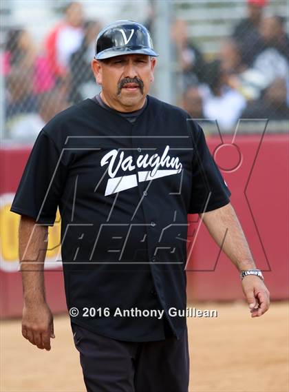 Thumbnail 3 in Vaughn vs. View Park (CIF LA City Section D4 Final) photogallery.