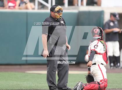 Thumbnail 3 in Pleasant Grove vs. American Fork (UHSAA 6A Final) photogallery.