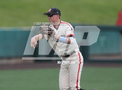 Thumbnail 3 in Pleasant Grove vs. American Fork (UHSAA 6A Final) photogallery.