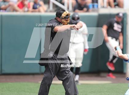 Thumbnail 2 in Pleasant Grove vs. American Fork (UHSAA 6A Final) photogallery.