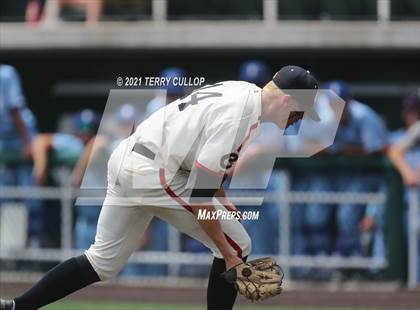 Thumbnail 1 in Pleasant Grove vs. American Fork (UHSAA 6A Final) photogallery.