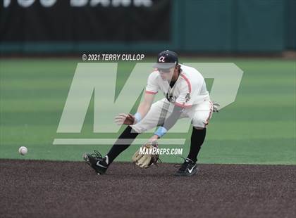 Thumbnail 3 in Pleasant Grove vs. American Fork (UHSAA 6A Final) photogallery.
