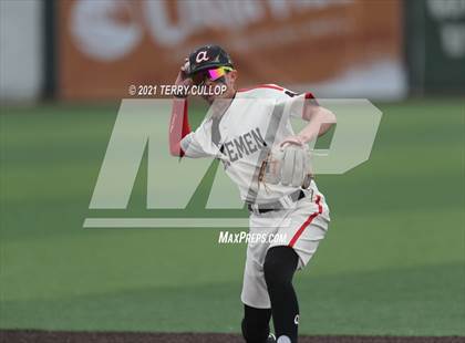Thumbnail 1 in Pleasant Grove vs. American Fork (UHSAA 6A Final) photogallery.