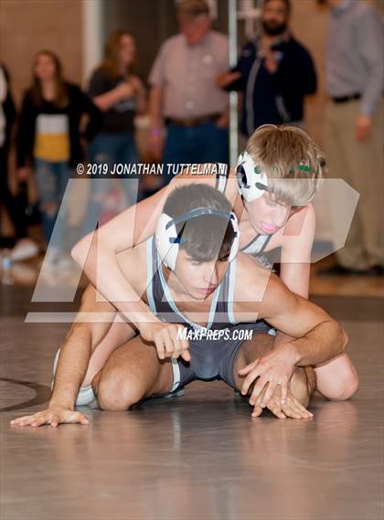 Thumbnail 3 in CHSAA State 4A Region 2 Qualifying Tournament (Finals) photogallery.