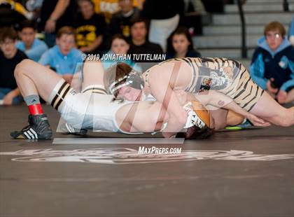 Thumbnail 1 in CHSAA State 4A Region 2 Qualifying Tournament (Finals) photogallery.