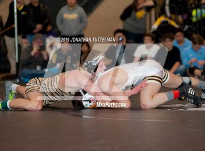 Thumbnail 3 in CHSAA State 4A Region 2 Qualifying Tournament (Finals) photogallery.