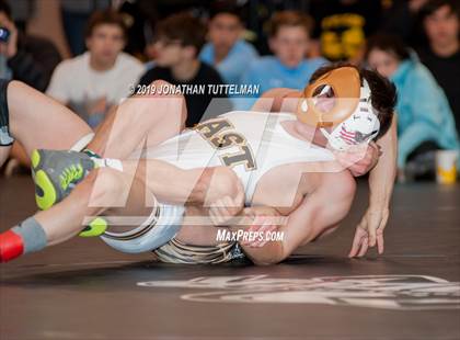 Thumbnail 3 in CHSAA State 4A Region 2 Qualifying Tournament (Finals) photogallery.