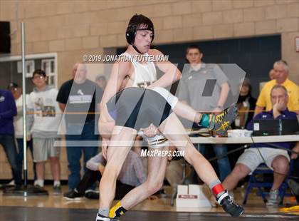 Thumbnail 1 in CHSAA State 4A Region 2 Qualifying Tournament (Finals) photogallery.