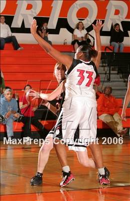 Thumbnail 1 in La Puente vs. Pomona (La Puente Tournament) photogallery.