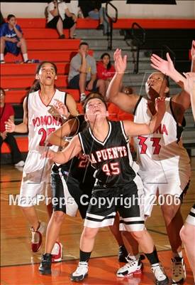 Thumbnail 3 in La Puente vs. Pomona (La Puente Tournament) photogallery.