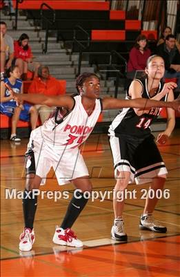 Thumbnail 1 in La Puente vs. Pomona (La Puente Tournament) photogallery.