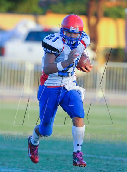 Thumbnail 1 in Antelope @ Northwest Christian photogallery.
