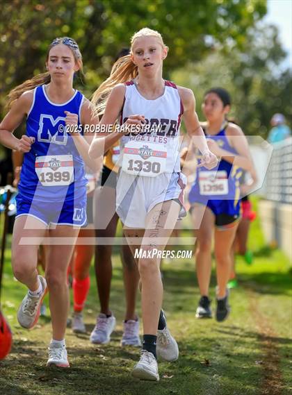 Thumbnail 2 in UIL 2A Girls Cross Country State Final photogallery.