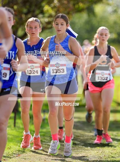 Thumbnail 2 in UIL 2A Girls Cross Country State Final photogallery.