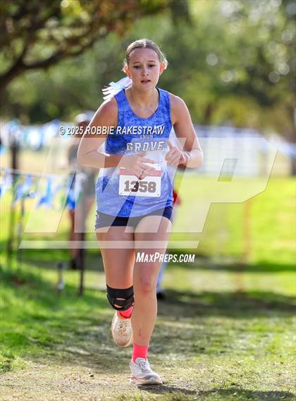Thumbnail 2 in UIL 2A Girls Cross Country State Final photogallery.