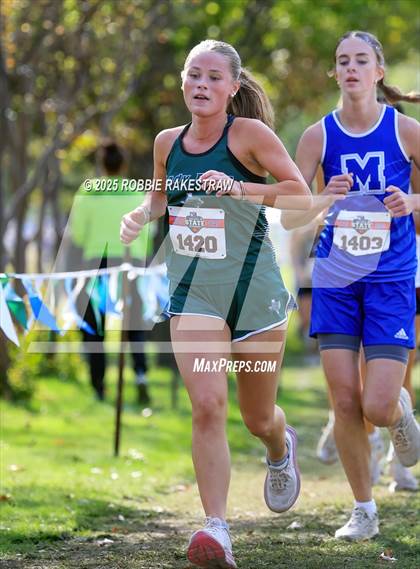 Thumbnail 2 in UIL 2A Girls Cross Country State Final photogallery.