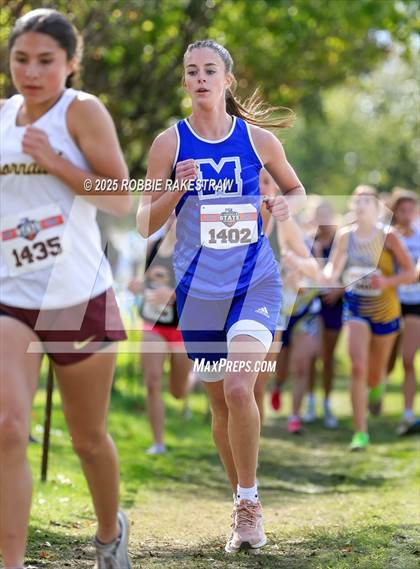 Thumbnail 3 in UIL 2A Girls Cross Country State Final photogallery.