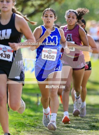 Thumbnail 2 in UIL 2A Girls Cross Country State Final photogallery.