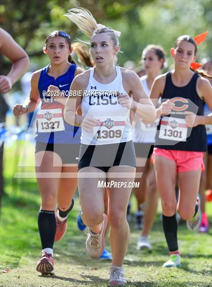 Thumbnail 1 in UIL 2A Girls Cross Country State Final photogallery.