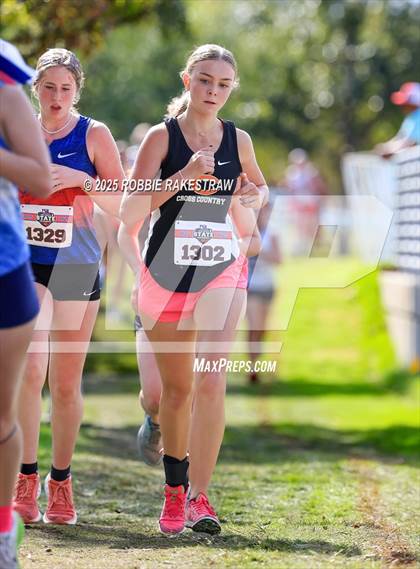 Thumbnail 1 in UIL 2A Girls Cross Country State Final photogallery.