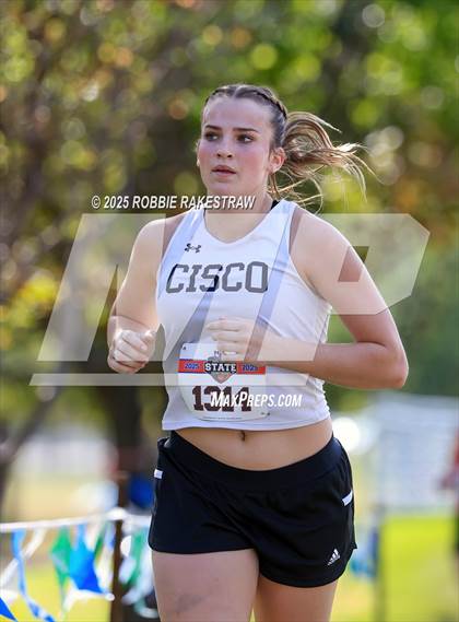 Thumbnail 3 in UIL 2A Girls Cross Country State Final photogallery.