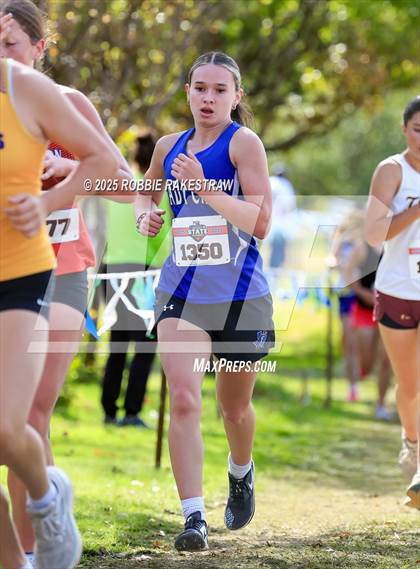 Thumbnail 2 in UIL 2A Girls Cross Country State Final photogallery.