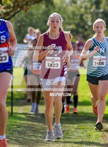Thumbnail 1 in UIL 2A Girls Cross Country State Final photogallery.