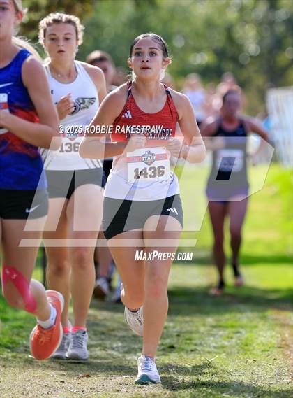Thumbnail 2 in UIL 2A Girls Cross Country State Final photogallery.