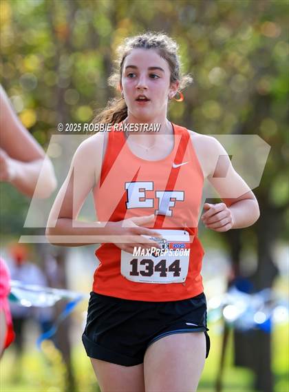 Thumbnail 1 in UIL 2A Girls Cross Country State Final photogallery.