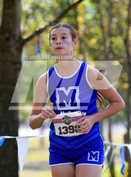 Thumbnail 3 in UIL 2A Girls Cross Country State Final photogallery.