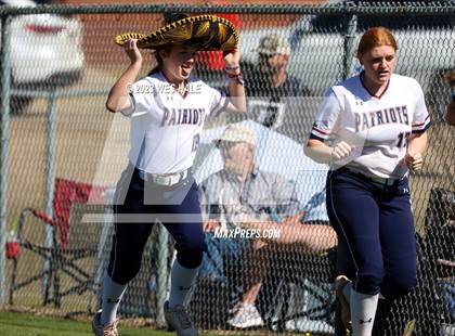 Thumbnail 3 in Lewisburg vs. Dyersburg photogallery.