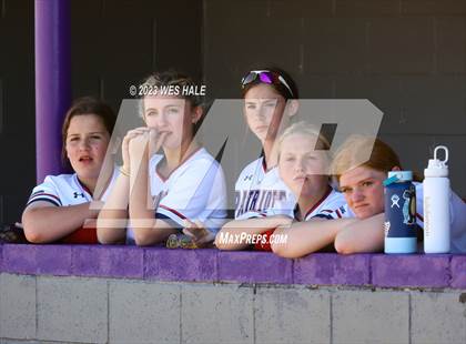 Thumbnail 3 in Lewisburg vs. Dyersburg photogallery.