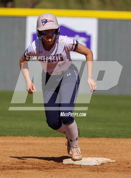 Thumbnail 1 in Lewisburg vs. Dyersburg photogallery.