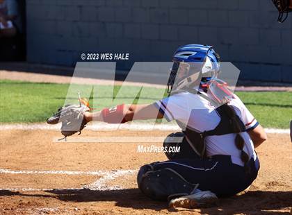 Thumbnail 1 in Lewisburg vs. Dyersburg photogallery.