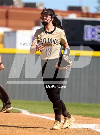 Thumbnail 1 in Lewisburg vs. Dyersburg photogallery.