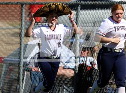 Thumbnail 1 in Lewisburg vs. Dyersburg photogallery.