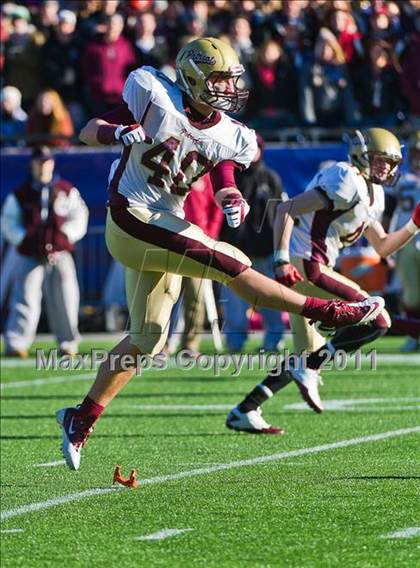 Thumbnail 3 in Oliver Ames vs. Concord-Carlisle (MIAA Division 3 East Final) photogallery.