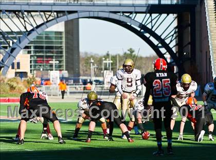 Thumbnail 3 in Oliver Ames vs. Concord-Carlisle (MIAA Division 3 East Final) photogallery.