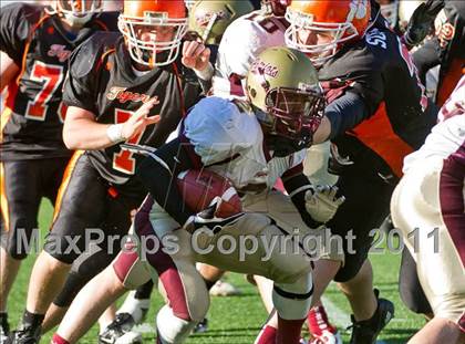 Thumbnail 1 in Oliver Ames vs. Concord-Carlisle (MIAA Division 3 East Final) photogallery.