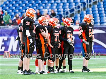 Thumbnail 3 in Oliver Ames vs. Concord-Carlisle (MIAA Division 3 East Final) photogallery.