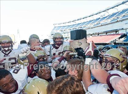 Thumbnail 3 in Oliver Ames vs. Concord-Carlisle (MIAA Division 3 East Final) photogallery.