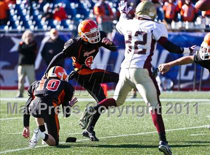 Thumbnail 3 in Oliver Ames vs. Concord-Carlisle (MIAA Division 3 East Final) photogallery.