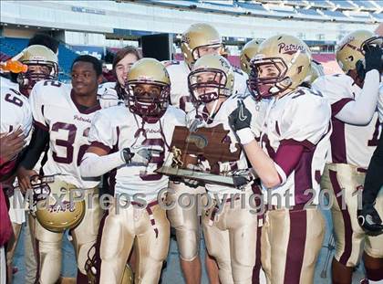 Thumbnail 2 in Oliver Ames vs. Concord-Carlisle (MIAA Division 3 East Final) photogallery.