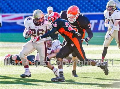 Thumbnail 1 in Oliver Ames vs. Concord-Carlisle (MIAA Division 3 East Final) photogallery.