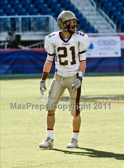 Thumbnail 3 in Oliver Ames vs. Concord-Carlisle (MIAA Division 3 East Final) photogallery.