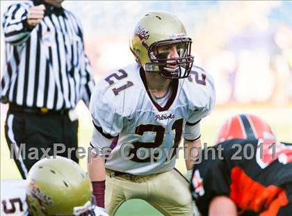 Thumbnail 2 in Oliver Ames vs. Concord-Carlisle (MIAA Division 3 East Final) photogallery.